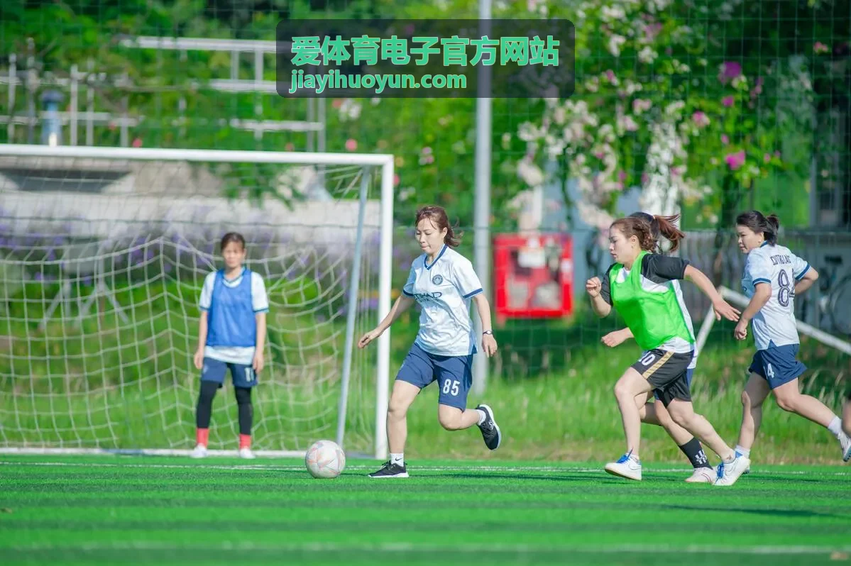 爱体育电子官方网站计时计分系统在田径赛事终点区的现场应用
